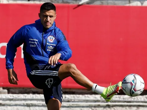 Alexis ilusiona a Chile: “Está bien, enchufado, metido”