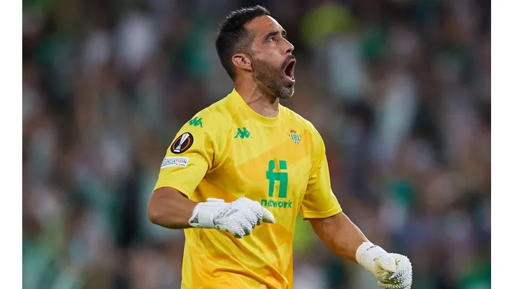 Claudio Bravo podría sumar su quinta titularidad consecutiva.