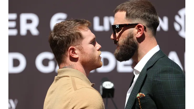 Canelo Álvarez y Caleb Plant ya tuvieron su primer careo previo al gran combate de este sábado.