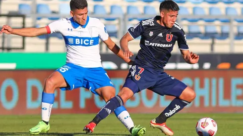 Católica y la U se miden en un partido clave en la parte alta