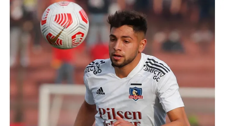 Jeyson Rojas, capitán de Colo Colo y a la cabeza de la patrulla juvenil ante Audax Italiano.