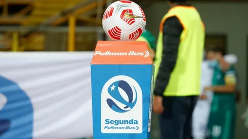 A falta de cuatro fechas para el termino del torneo Recoleta e Iberia parecen ser los elencos que buscarán el ascenso.