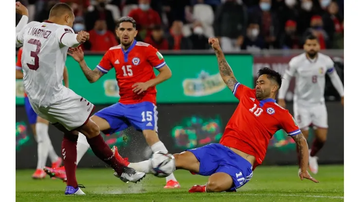 Chile ante Venezuela en San Carlos: Jiménez y la Roja no quieren volver al Monumental.
