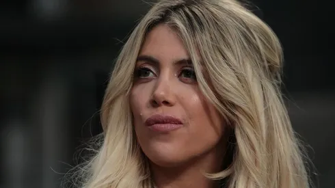 Modelo argentina sigue disparando contra Icardi en redes sociales.