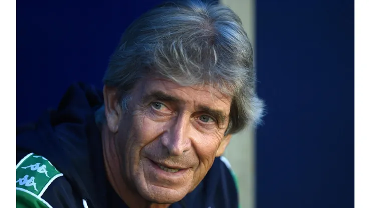 Manuel Pellegrini conduce a Real Betis a buen puerto en este 2021.