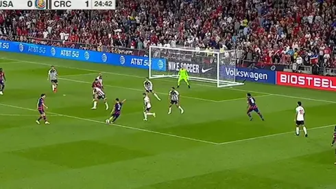 El golazo de Sergiño Dest a Costa Rica