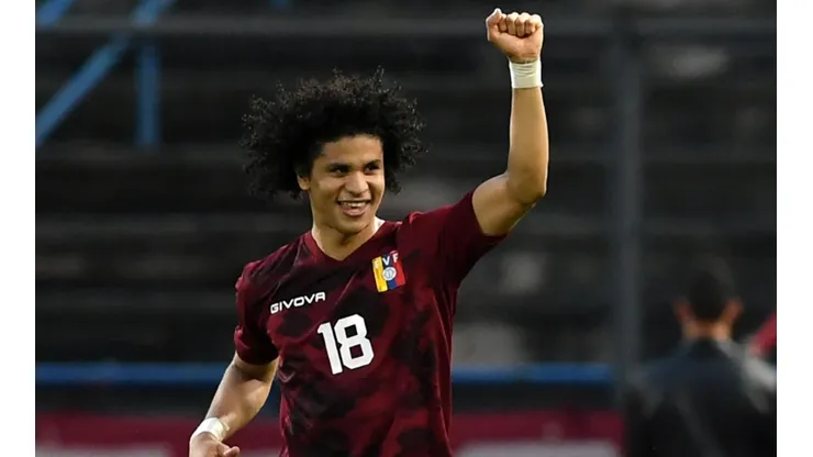 Eduard Bello tuvo un imponente partido y es la segunda victoria de Venezuela.
