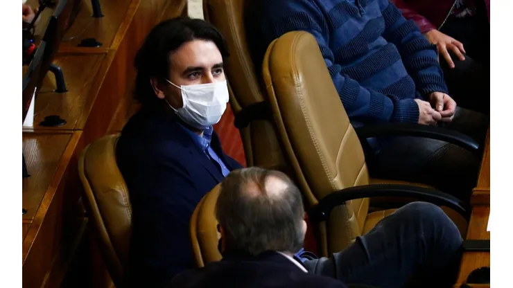 Mirosevic anuncia interpelación a Delgado