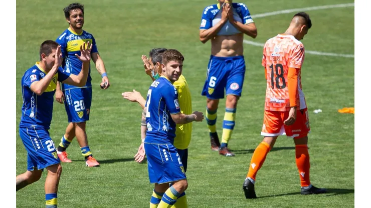Barnechea ganó y amarga a Cobreloa en el fondo de la Primera B
