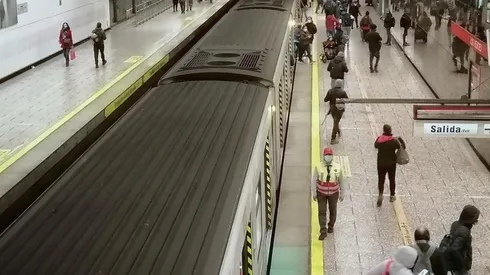 Revisa el horario del transporte público