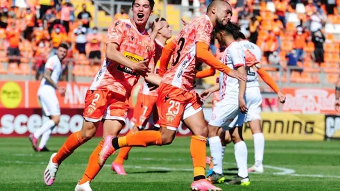 Cobreloa consiguió un gol en el último minuto y se llevó su primera victoria en siete partidos por Primera B