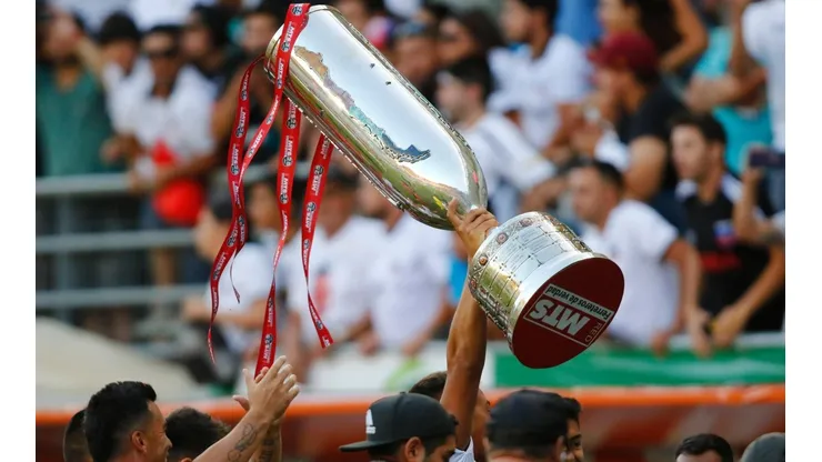 El trofeo fue ganado por última vez por Colo Colo en la versión 2019.