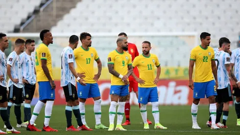 Brasil y Argentina alcanzaron a jugar un poco menos de cinco minutos antes de la suspensión.