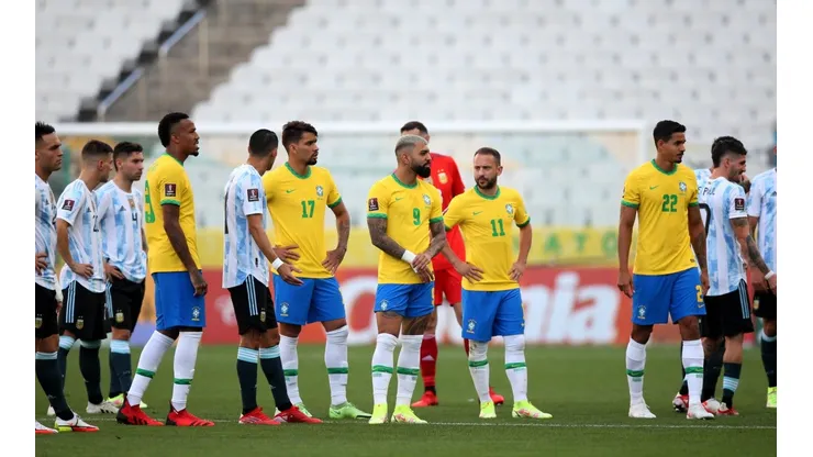 Brasil y Argentina alcanzaron a jugar un poco menos de cinco minutos antes de la suspensión.