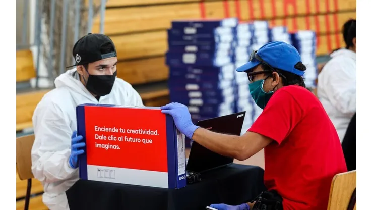 El beneficio es entregado por la Junaeb.