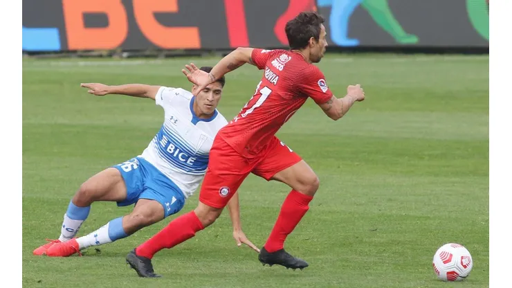 Jorge Valdivia jugó poco más de 300 minutos en Unión La Calera.