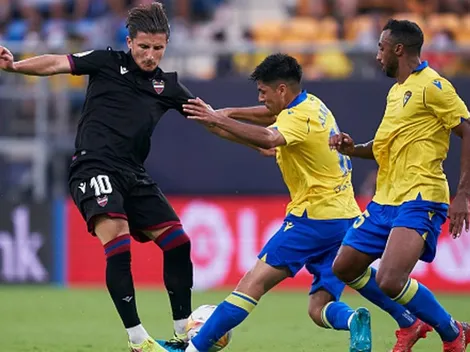 Debut de Tomás Alarcón en el Cádiz: participa en agónico gol