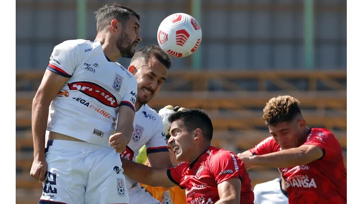 Con cinco victorias, cuatro empates y seis derrotas, Melipilla tiene la esperanza de mantenerse en Primera División