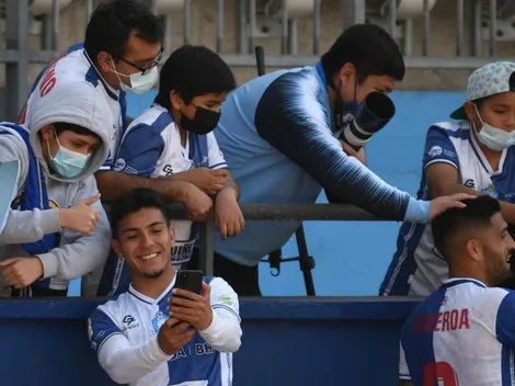 Hinchas de Antofagasta festejaron junto al plantel en las gradas
