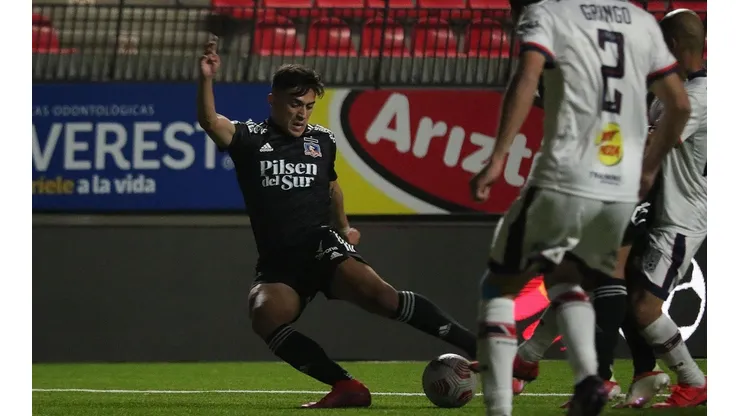 Pablo Solari se quedará, al menos, hasta diciembre en Colo Colo.