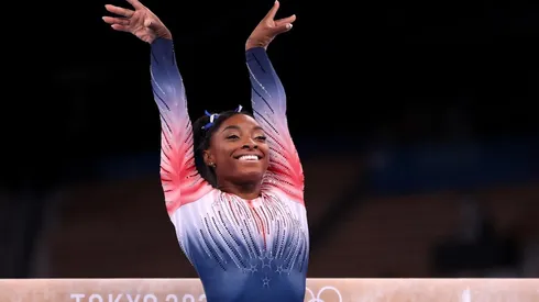 Simone Biles logró meterse en el podio de la viga de equilibrio.