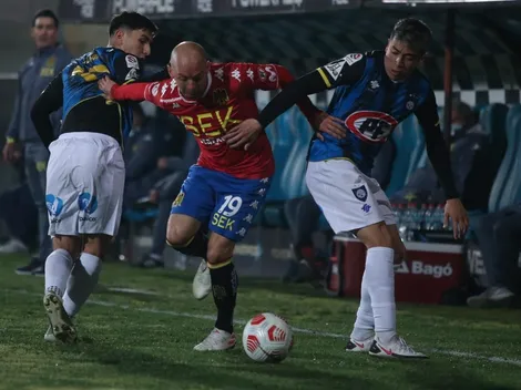Extrañaron el VAR: UE y Huachipato animan polémico empate