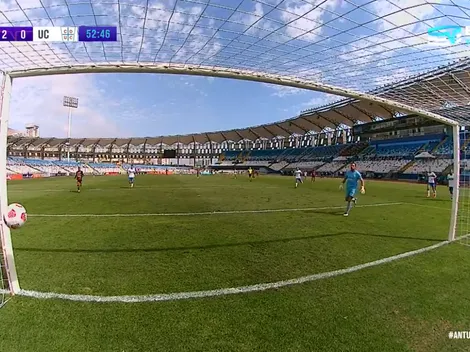 Golazo de Antofagasta a la UC: 3-1 parcial para los Pumalácticos