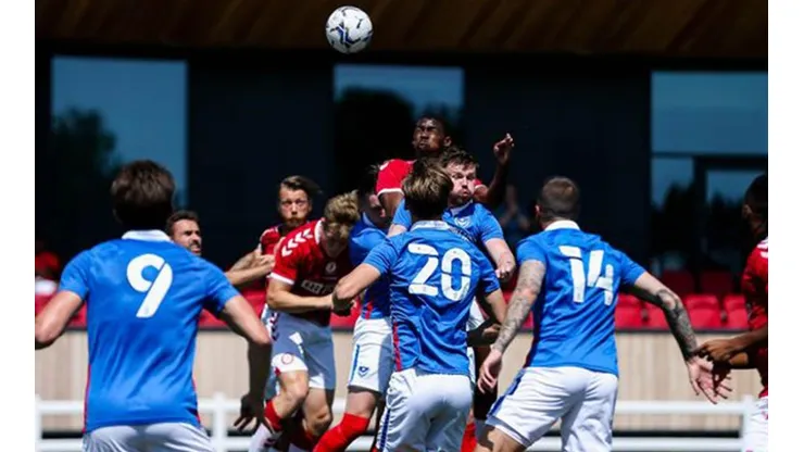 Bristol y Portsmouth empataron 3-3