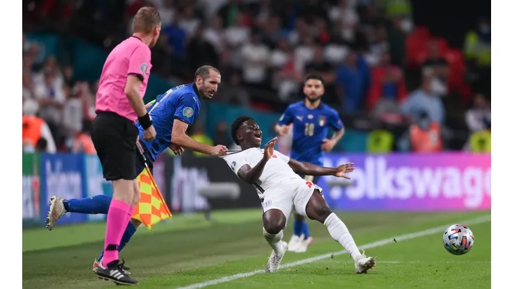 Giorgio Chiellini fue protagonista de la final de la Eurocopa.