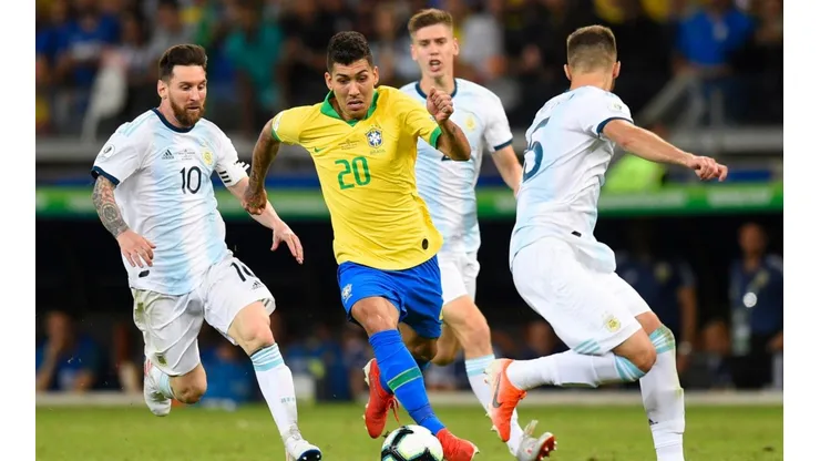 Brasil y Argentina animan una final poco vista en la historia del futbol.