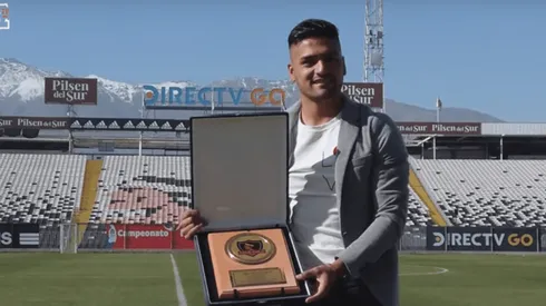 Campos se lleva un recuerdo material de Colo Colo