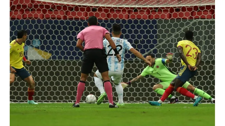 Gol de Argentina: Lautaro Martínez y el 1-0 contra Colombia.