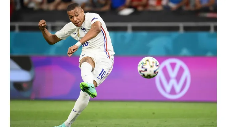 Bernd Schuster critica duramente a Kylian Mbappé