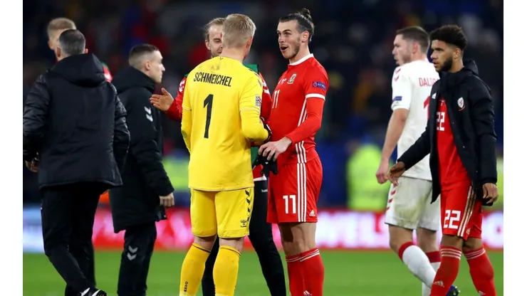 Gales y Dinamarca quieren meterse entre los ocho mejores de la Eurocopa.