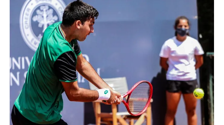 Barrios cae con un chilenismo ante Anderson en Wimbledon