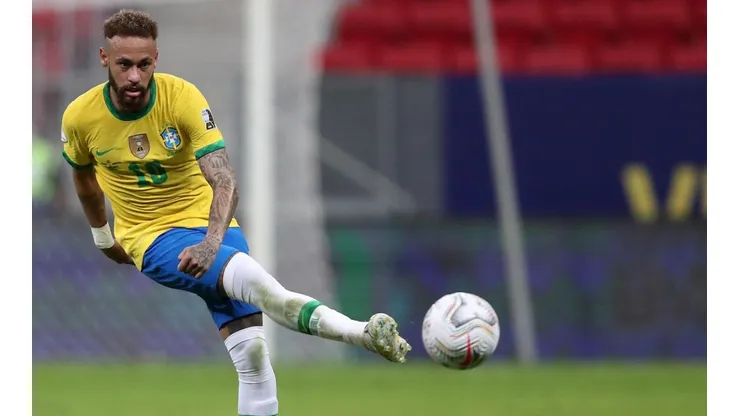 Neymar quedó a 10 goles de alcanzar la marca de Pelé con la camiseta de Brasil.