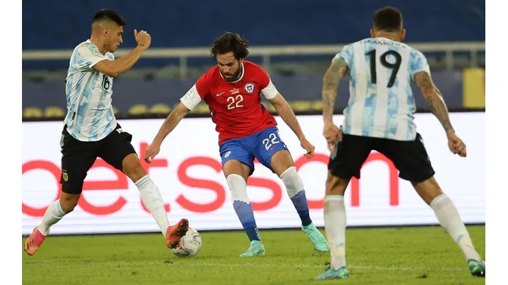 Brereton destacó en su estreno con la Roja
