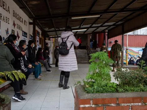 ¿Necesito permiso para ir a votar si estoy en cuarentena?