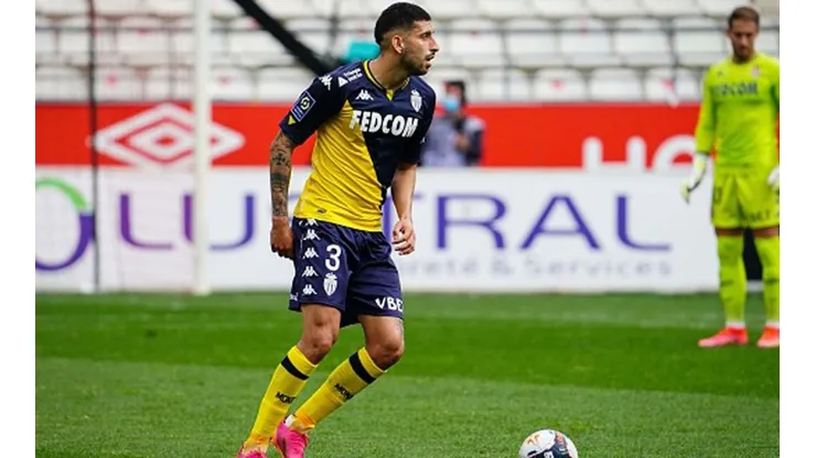 Maripán y Mónaco derrotaron al Reims a dos fechas del final de la Ligue 1.