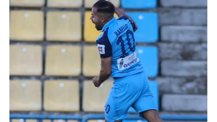 Rabello es figura en el triunfo de Atromitos en Grecia.