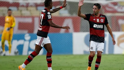 Ganó Frlamengo y Mauricio Isla en Copa Libertadores: 2-3 contra Liga de Quito.