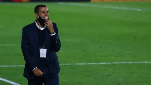 Gustavo Poyet ha perdido los dos partidos de Copa Libertadores al mando de la Universidad Católica.