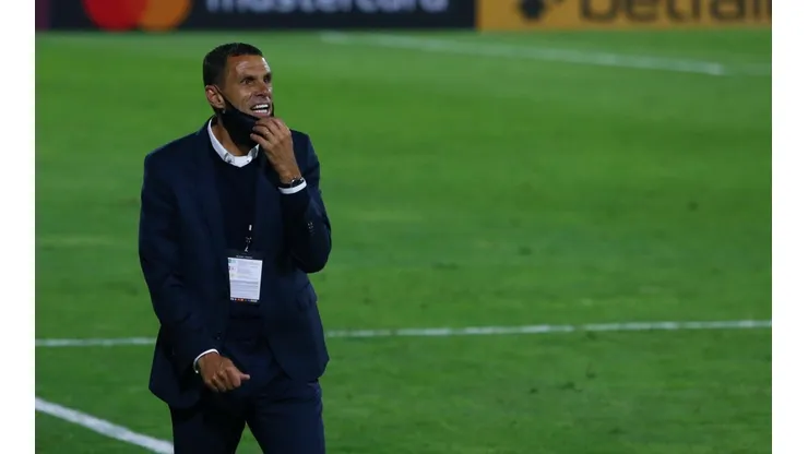 Gustavo Poyet ha perdido los dos partidos de Copa Libertadores al mando de la Universidad Católica.