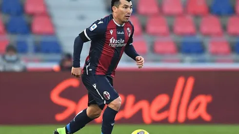 Gary Medel lesionado y un mes fuera en el Bologna.