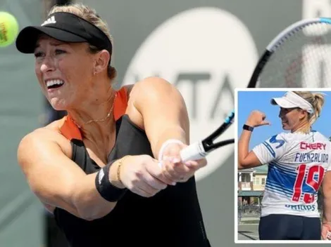 Guarachi recibe camiseta de la UC firmada por Chapadios