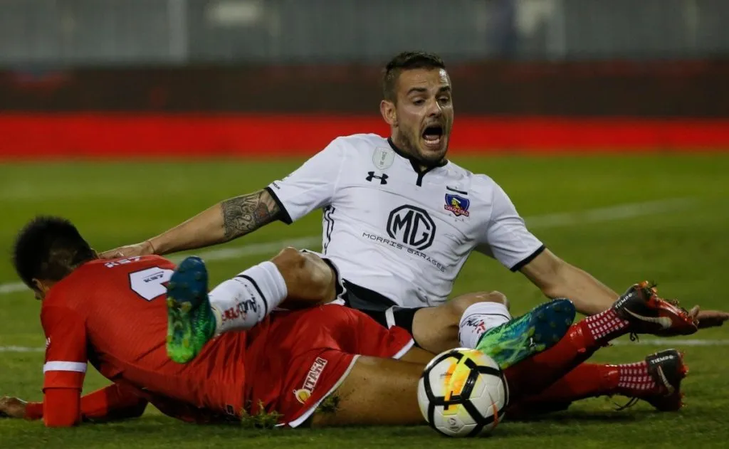 Octavio Rivero jugando por Colo Colo.