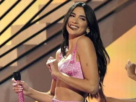 Dua Lipa se luce con sus hits en los Grammy 2021