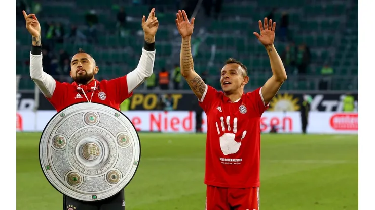 Vidal y Rafinha compartieron camarín en el Bayern Munich