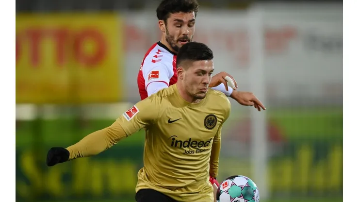 Jovic, a gusto fuera del Madrid: "Acá me encajan las cosas"