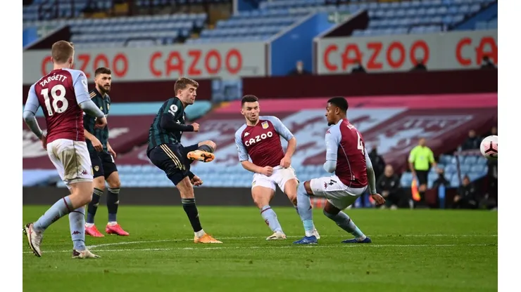 En la primera rueda, Leeds ganó con un Patrick Bamford descomunal.